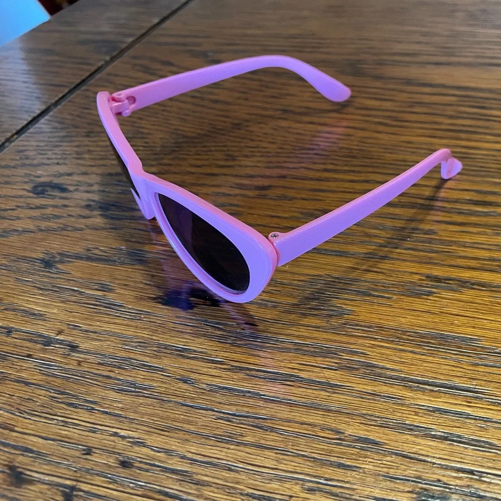Trendy Pink Cat-Eye Sunglasses